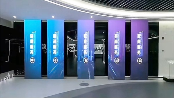 如何讓開(kāi)合屏成為展廳展館中的亮點(diǎn)設(shè)備？