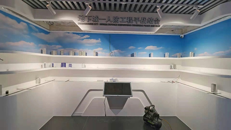 云南陸良黨群服務中心引入滑軌屏、拼接屏、一體機打造信息平臺